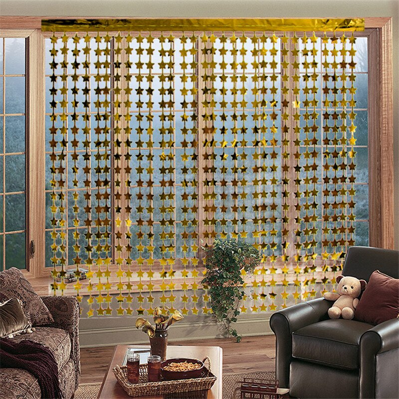 Altın Renk Yıldız Şekilli Metalize Saçaklı Arka Fon Perde Dekorasyon