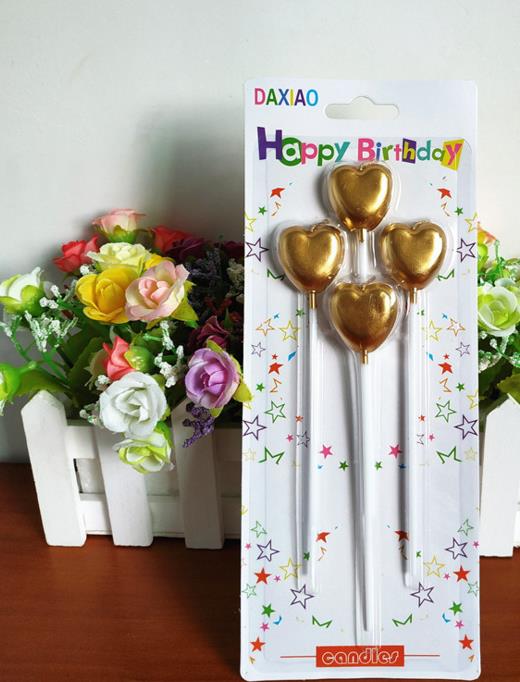 Çubuklu Metalize Kalp Mum Doğum Günü Mumu Gold 4 Adet