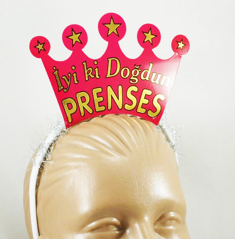 Fuşya Renk İyiki Doğdun Prenses Yazılı Sim Süslü Parti Tacı