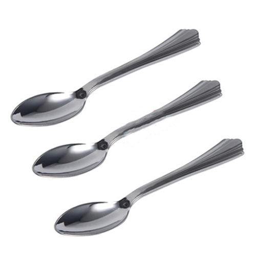 Gerçek Metal Görünümlü Silver Plastik Kaşık 18 Adet