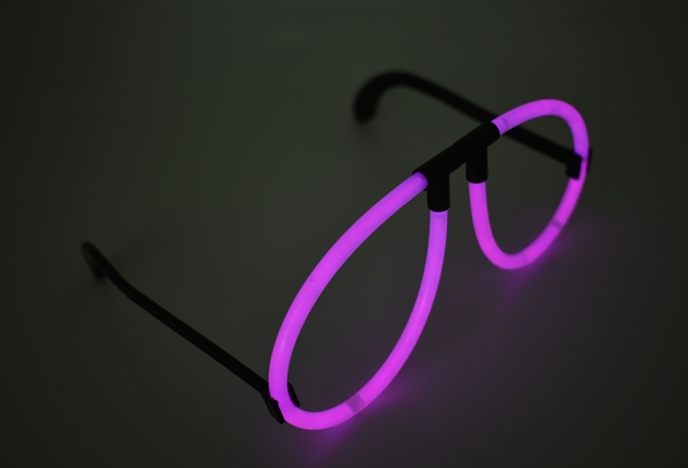 Karanlıkta Parlayan Fosforlu Glow Gözlük Fosforlu Gözlük Pembe Renk