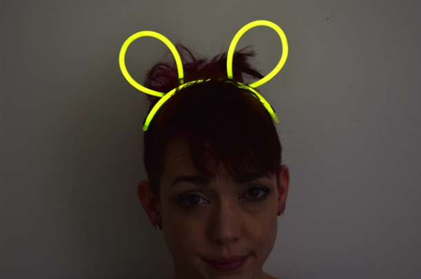 Karanlıkta Parlayan Fosforlu Glow  Taç Tavşan Kulağı Tacı Sarı Renk