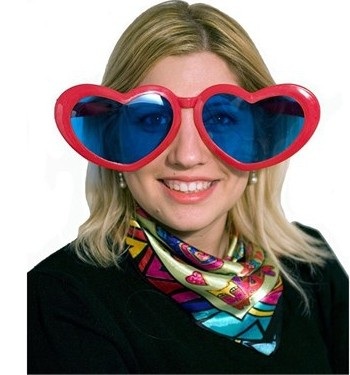 Kırmızı Renk Mega Boy Jumbo Kalp Şekilli Parti Gözlüğü