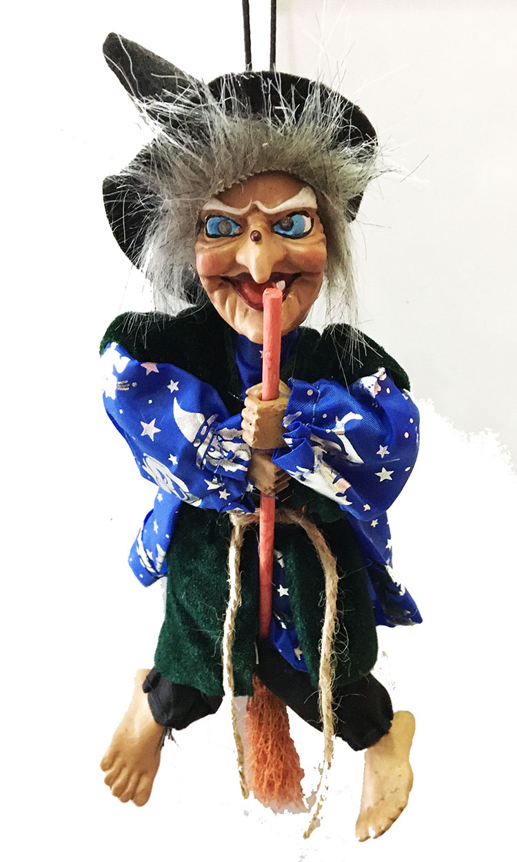 Mavi Elbiseli Asma Aparatlı Sesli Işıklı Sensörlü Şekil Verilebilir Dekoratif Cadı 25 cm