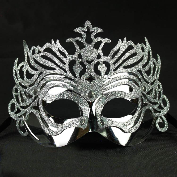 Metalik Gümüş Renk Masquerade Kelebek Simli Parti Maskesi 23x14 cm
