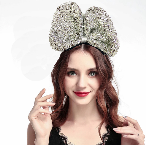 Metalize Parlak Pullu Fiyonk Kurdele Parti Tacı Gümüş Renk 25x17 cm