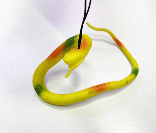 Sarı Renk Gerçekçi Silikon Yumuşak Yılan 37 cm