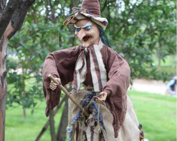 Sesli ve Sensörlü Mega Boy Dekoratif Şekil Verilebilir Cadı 45X105 cm