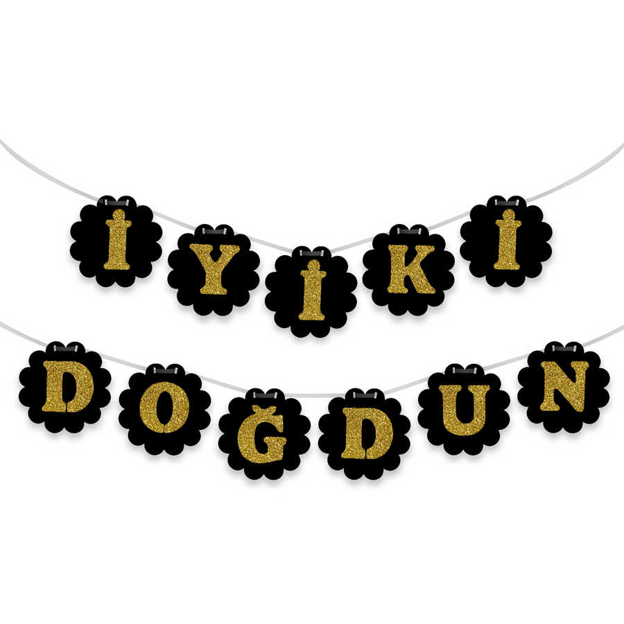 Siyah Üzeri Altın Renk Harflerle İyiki Doğdun Yazılı Strafor Flama Süs