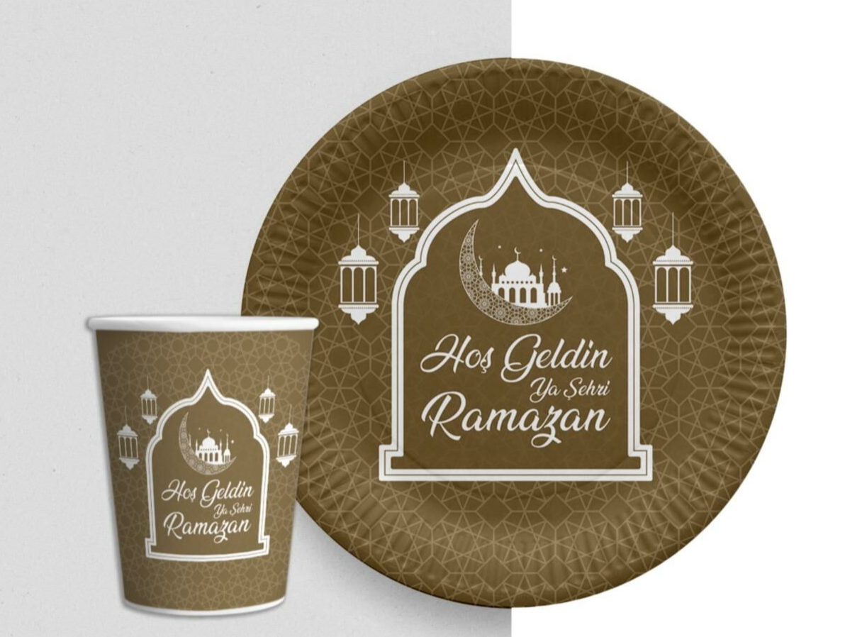 Altın Renk Hoşgeldin Ya Şehr-i Ramazan Yazılı Tabak ve Bardak Seti 16 Adet