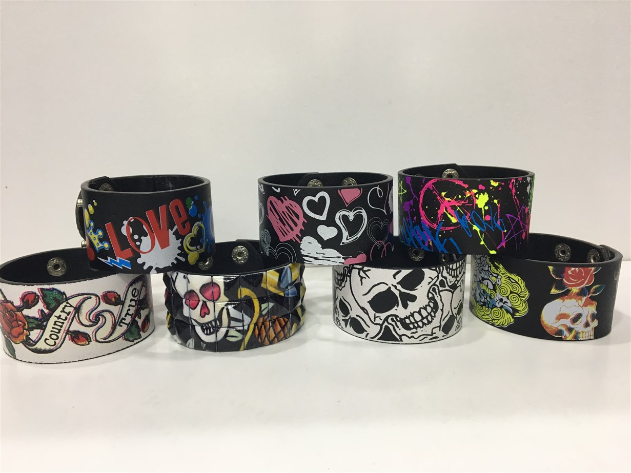 Deri Bileklik bayan-erkek uyumlu karışık renk 1.adet