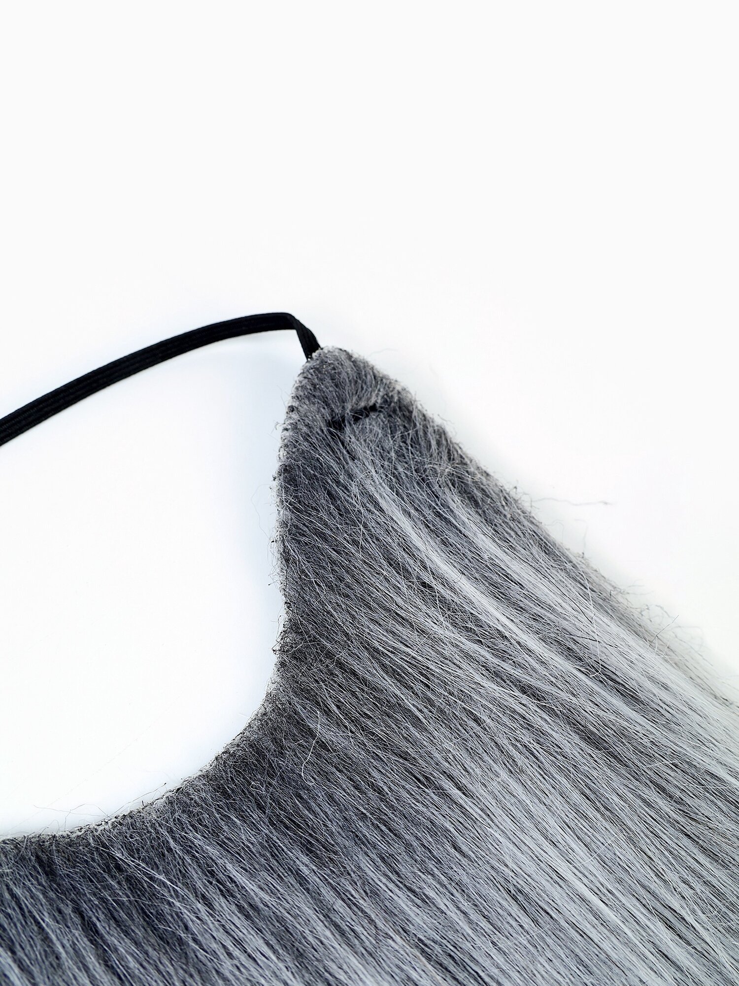 Gri Renk Lastikli Uzun Takma Sakal 40 cm