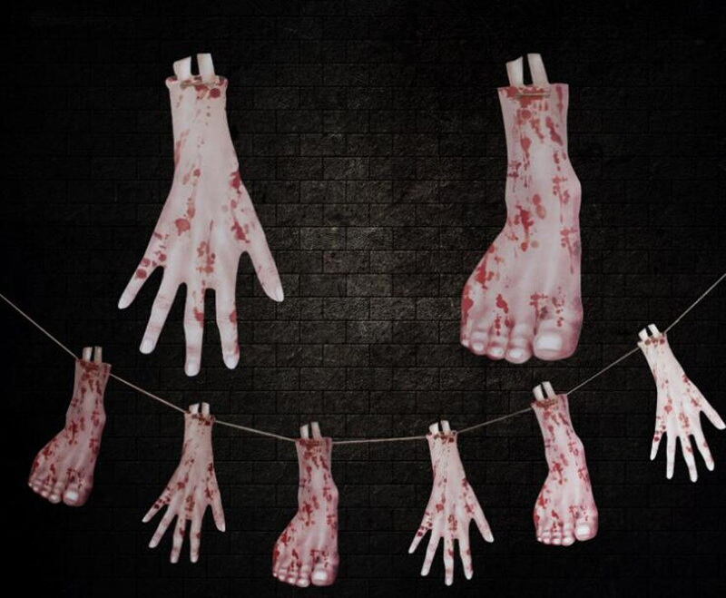 Kanlı El Ayak Şekilli Cadılar Bayramı Bayrak Süsleme Dekor