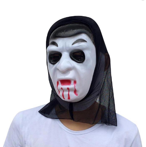 Kanlı Vampir Maskesi