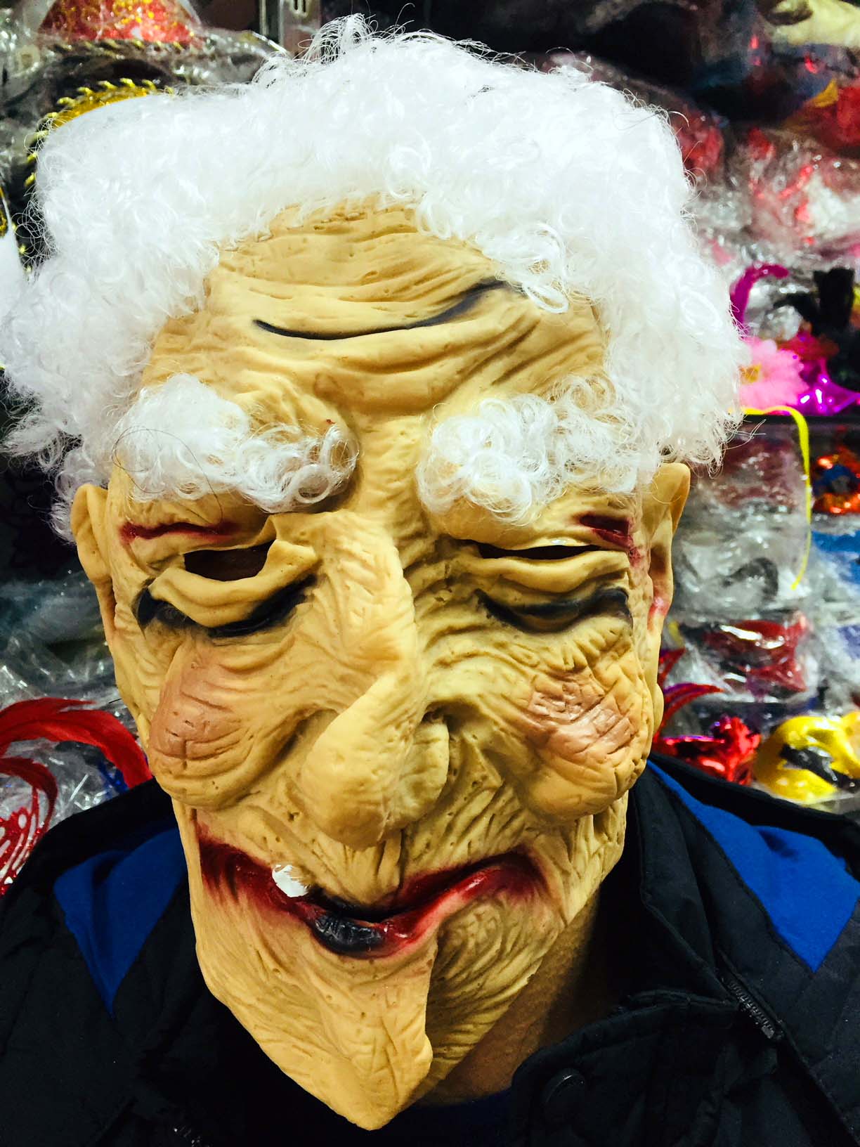 Lateks Beyaz Saçlı Dede Maskesi