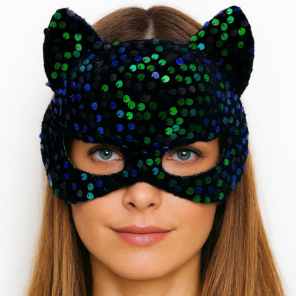 Siyah Kadife Kumaş Üzerine Mavi Yeşil Payetli Pullu Parti Maskesi 16x14 cm