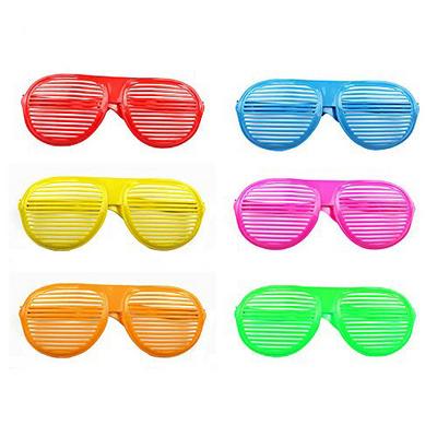 Kırmızı Renk Mega Boy Jumbo Panjur Şekilli Parti Gözlüğü 