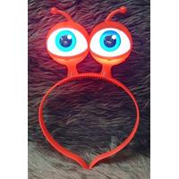 Led Işıklı & Pilli 3 Farklı Modda Yanan Uzaylı Göz Parti Tacı Kırmızı Renk 18x12 cm
