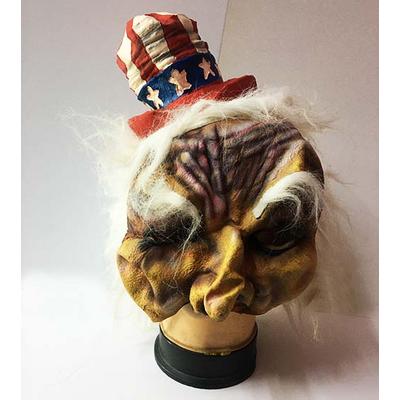 Şapkalı ve Beyaz Saçlı Lateks Et Korku Maskesi