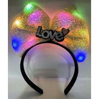 LED Işıklı Love Yazılı Sarı Fiyonk Taç – Kız Çocuk Parti Tacı