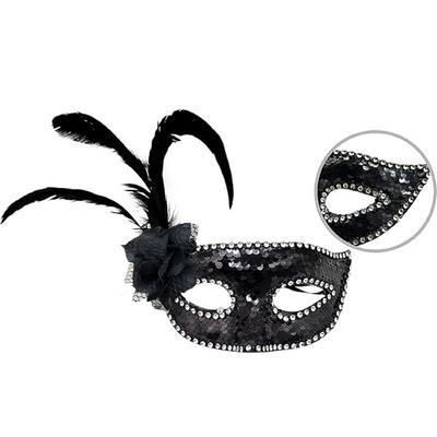 Siyah Renk Yandan Tüylü Güllü Gümüş Taşlı Pullu Maske 20x22 cm